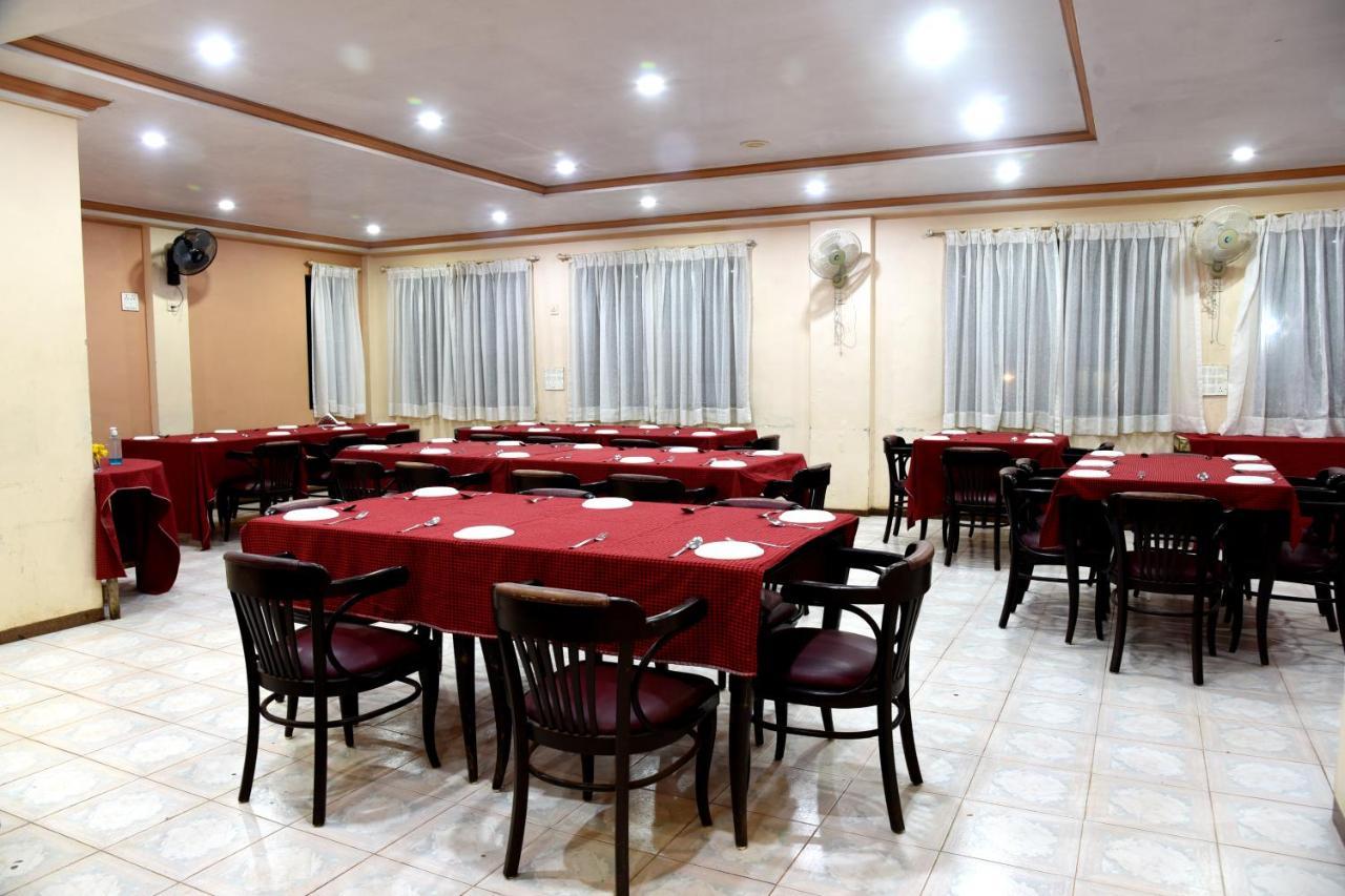 Aveda Blue Country Resort Panchgani Esterno foto