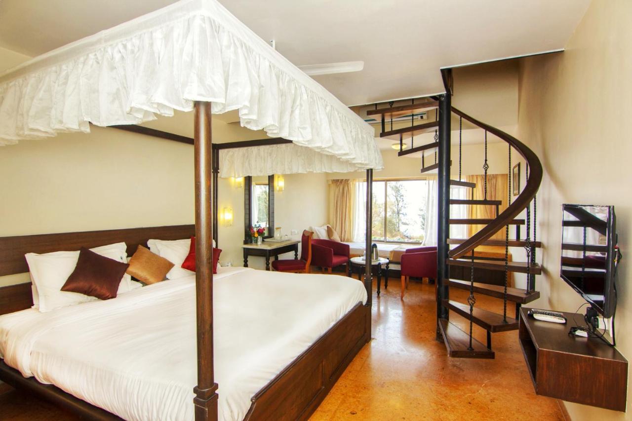 Aveda Blue Country Resort Panchgani Esterno foto