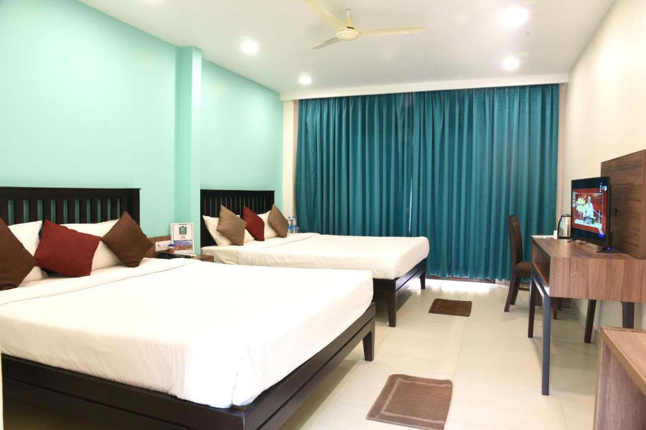 Aveda Blue Country Resort Panchgani Esterno foto